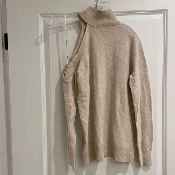 Bailey 44 Kitty Cutout Turtleneck Knitted Sweater, Eggshell Sz. XS - Picture 3 of 9